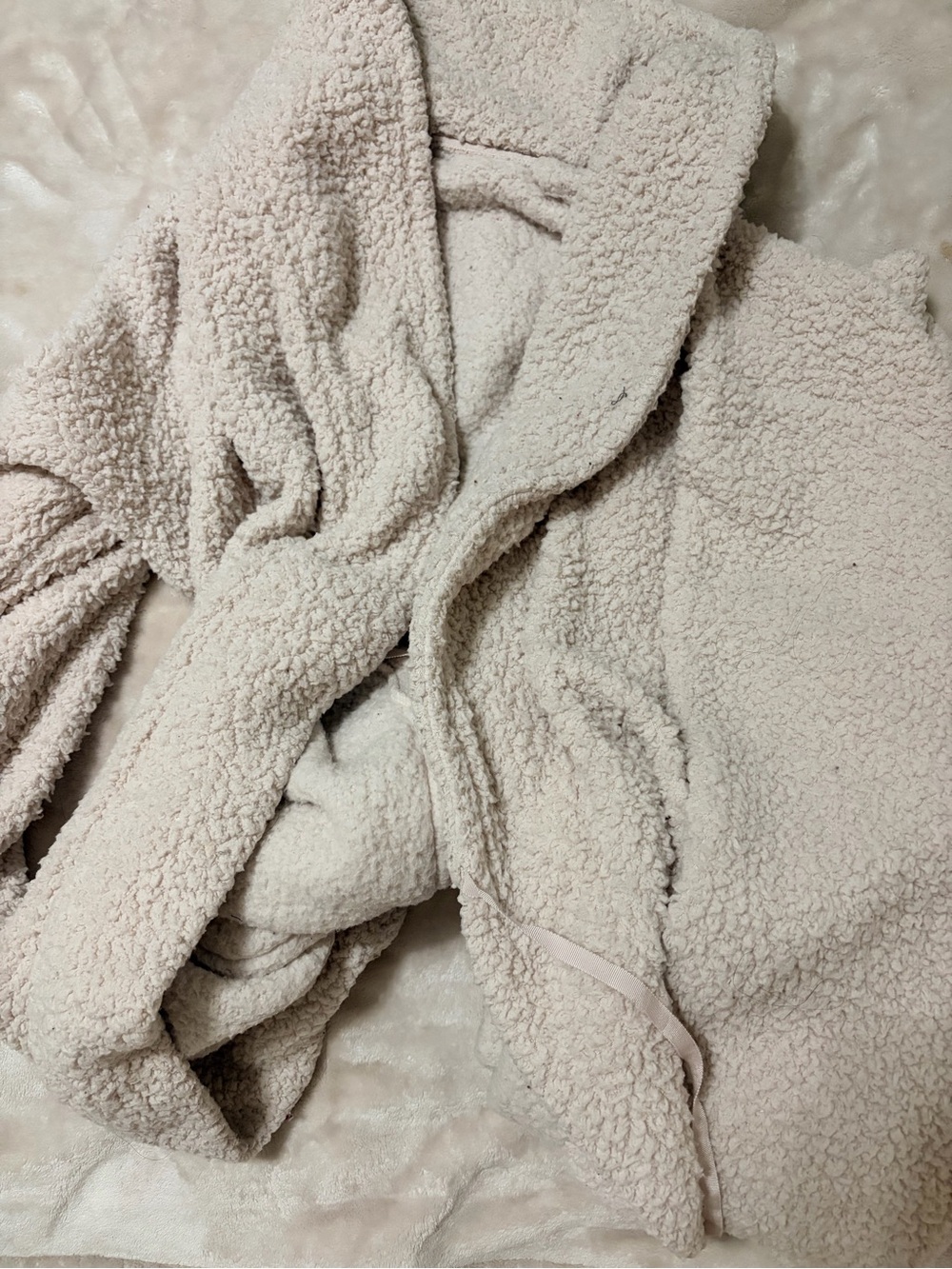 Ulta Beauty Plush Sherpa Robe - Cream